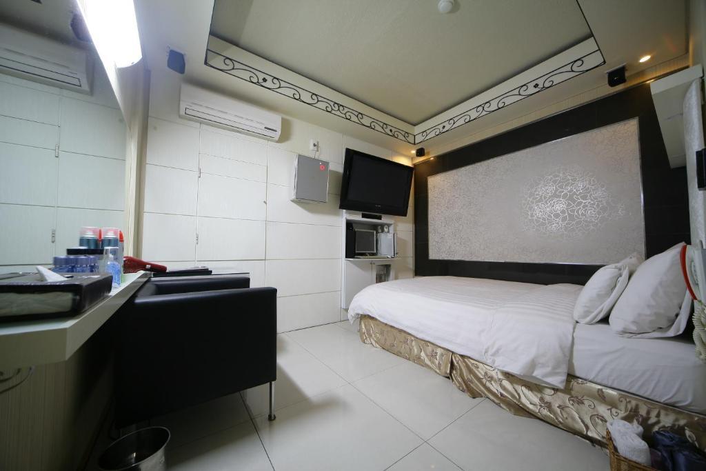 Hit Hotel Σεούλ Δωμάτιο φωτογραφία